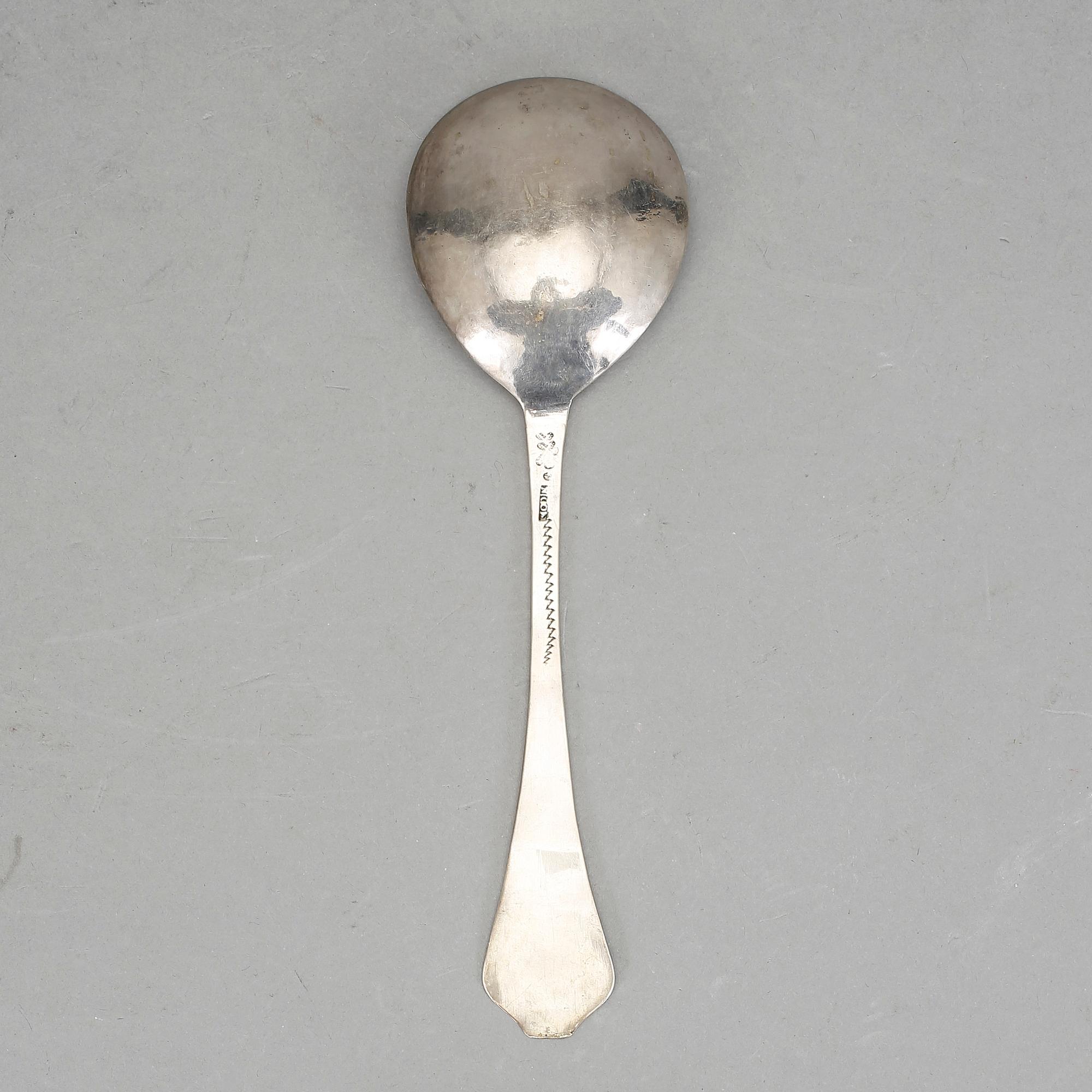 BRÄNNVINSSKED, silver, möjligen Elias Modin, Sundsvall, 1700/1800-tal. Vikt ca 26 gram.