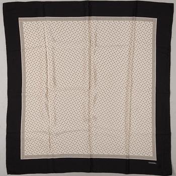 SCARF, Chanel.
