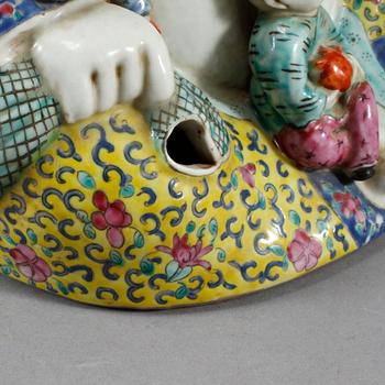 BUDDHA, porslin, Kina, 1900-tal.