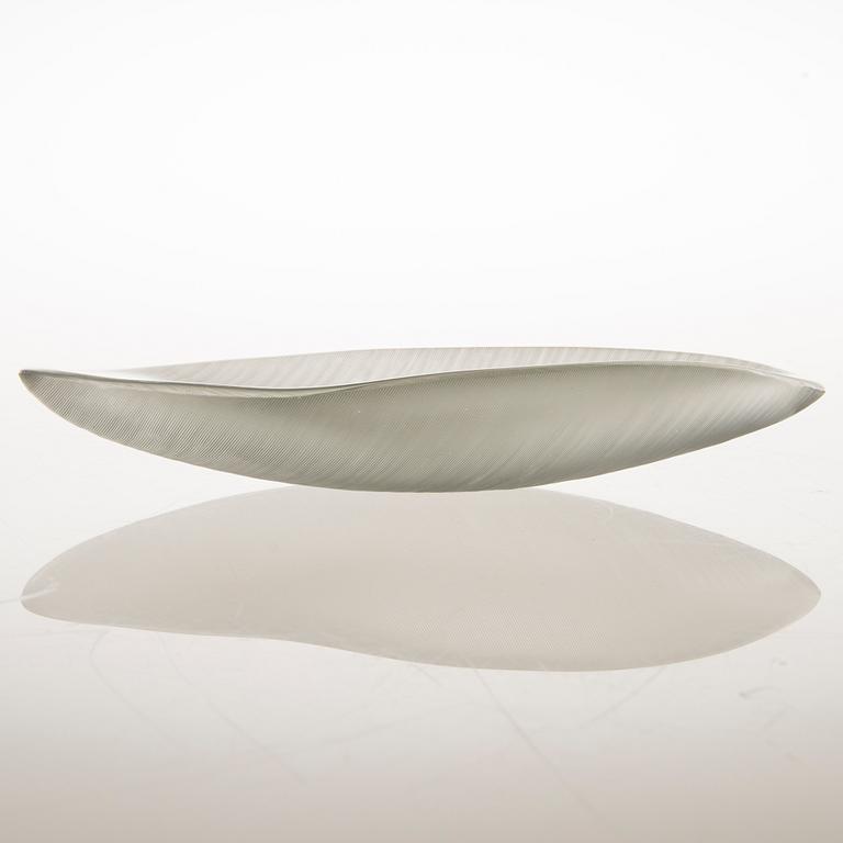 TAPIO WIRKKALA, BOWL. Sulka (Feather). Signed Tapio Wirkkala Iittala -55.