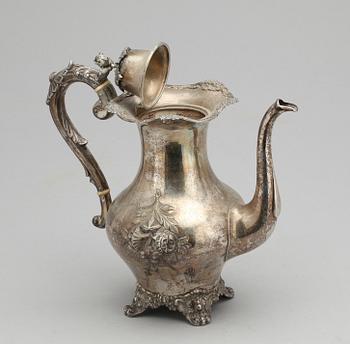 KAFFEKANNA, silver, nyrokoko, Christopher Creutz (1855-1867) Stockholm, vikt ca 698 g.