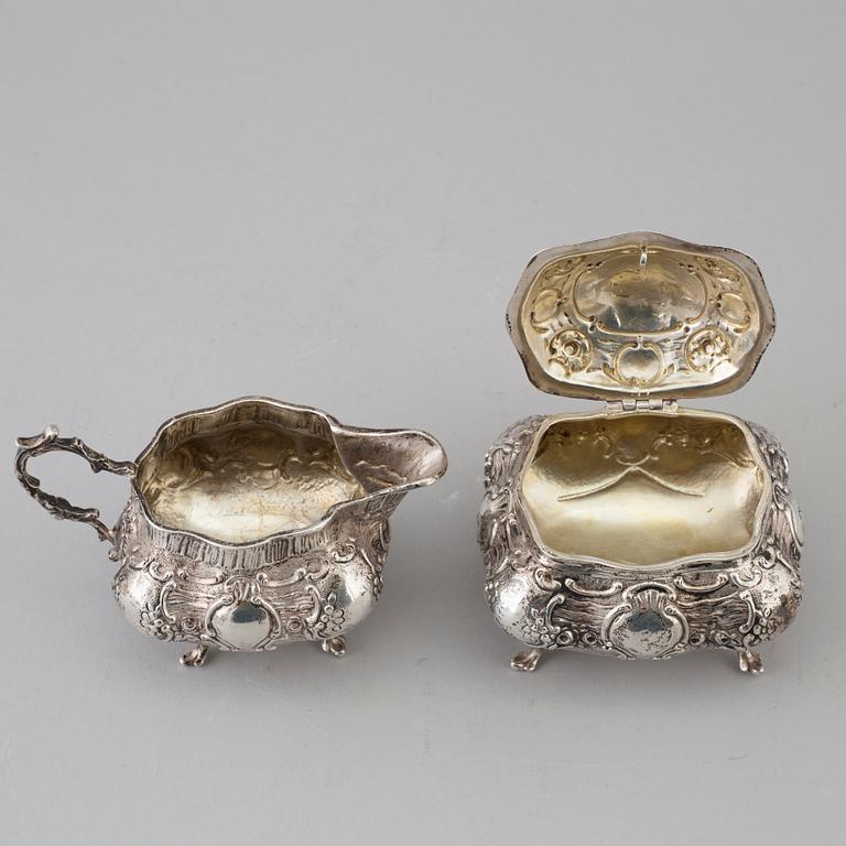 A German silver creamer and sugar bowl, first half of the 20th Century.