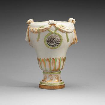 306. A enamelled vase, Qing dynasty, Jiaqing (1796-1820).