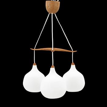 TAKLAMPA, Uno och Östen Kristiansson, Luxus, Vittsjö. Modellen formgiven 1952. Höjd ca  60 cm.