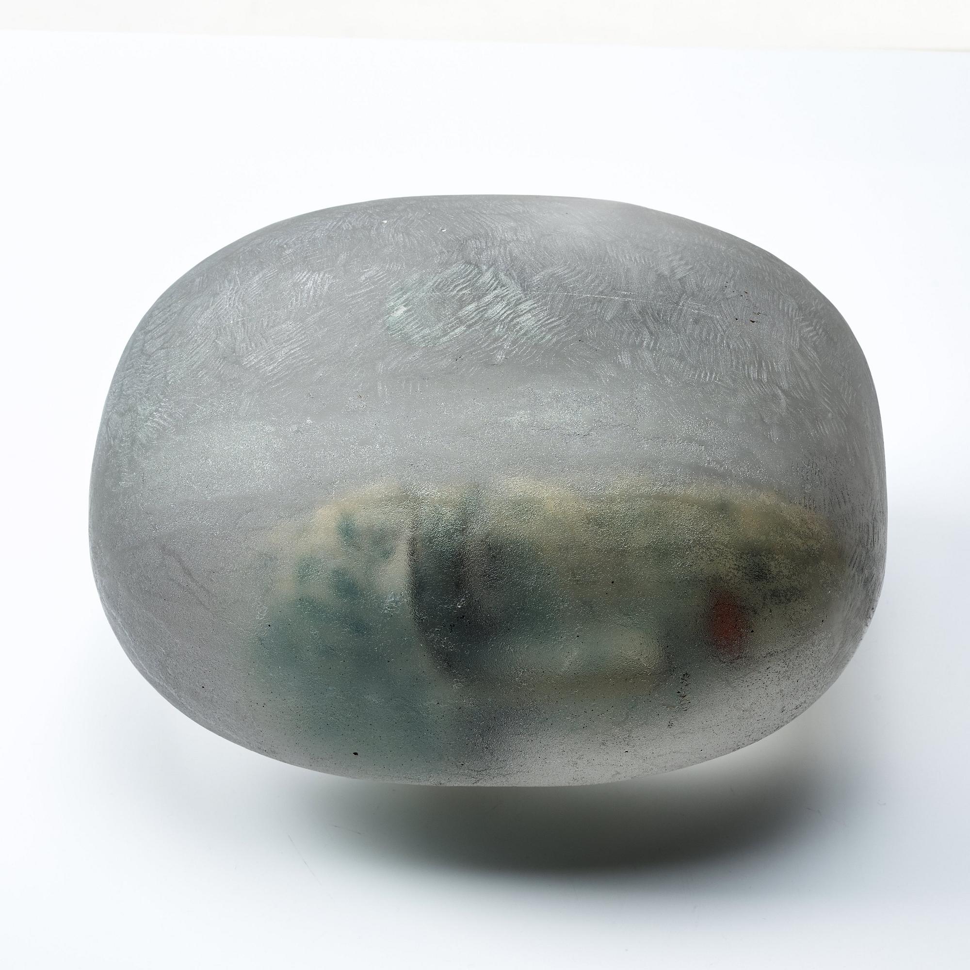 Bertil Vallien, skulptur, vilande huvud, "Resting head", Kosta Boda, unik.