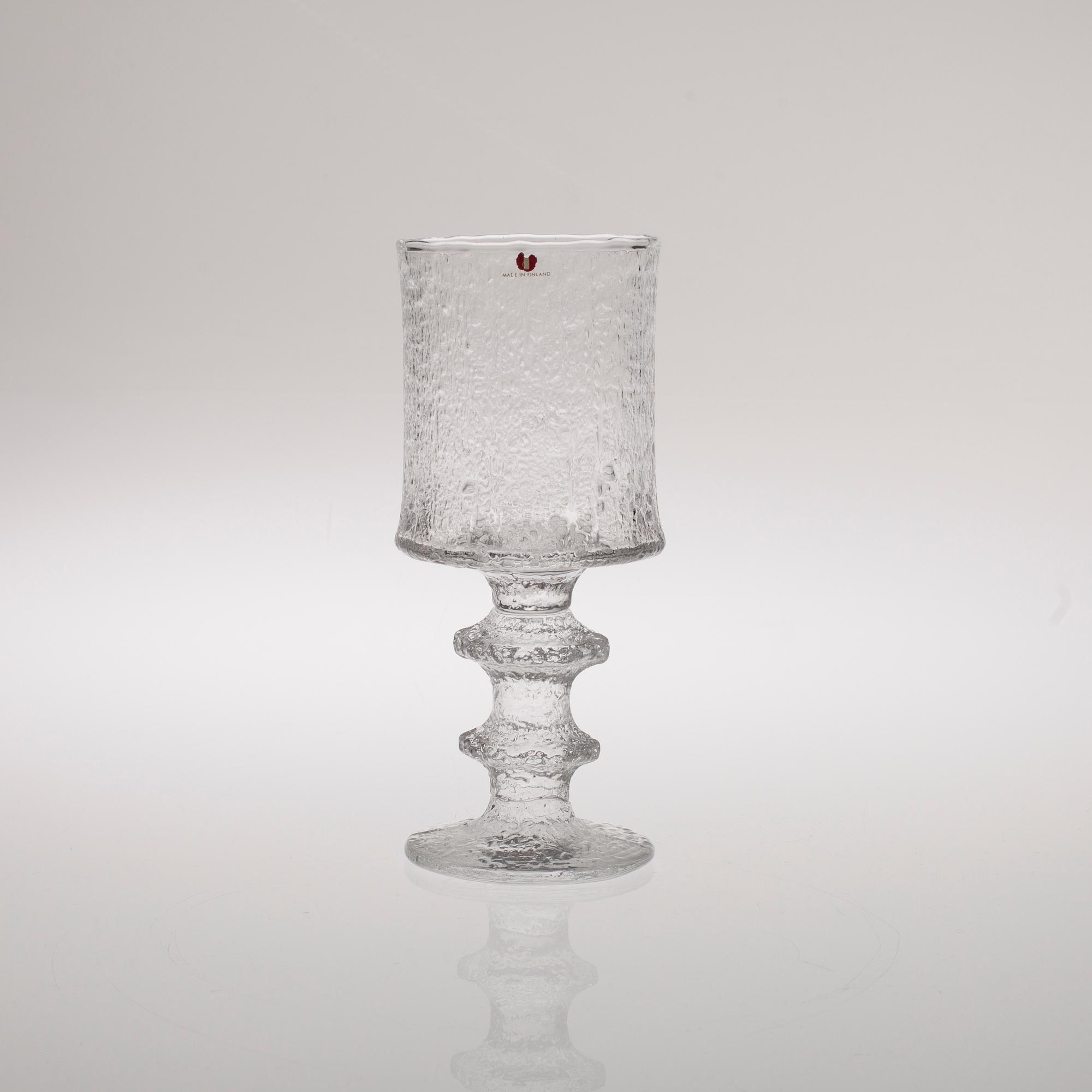 DRICKSGLAS, 9 st, "Jubileums-Festivo" samt DRICKSGLAS, 6 st, "Senatorn" design Timo Sarpaneva, Iittala, 1980-tal.