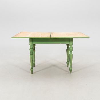 Matbord/köksbord omkring 1900.