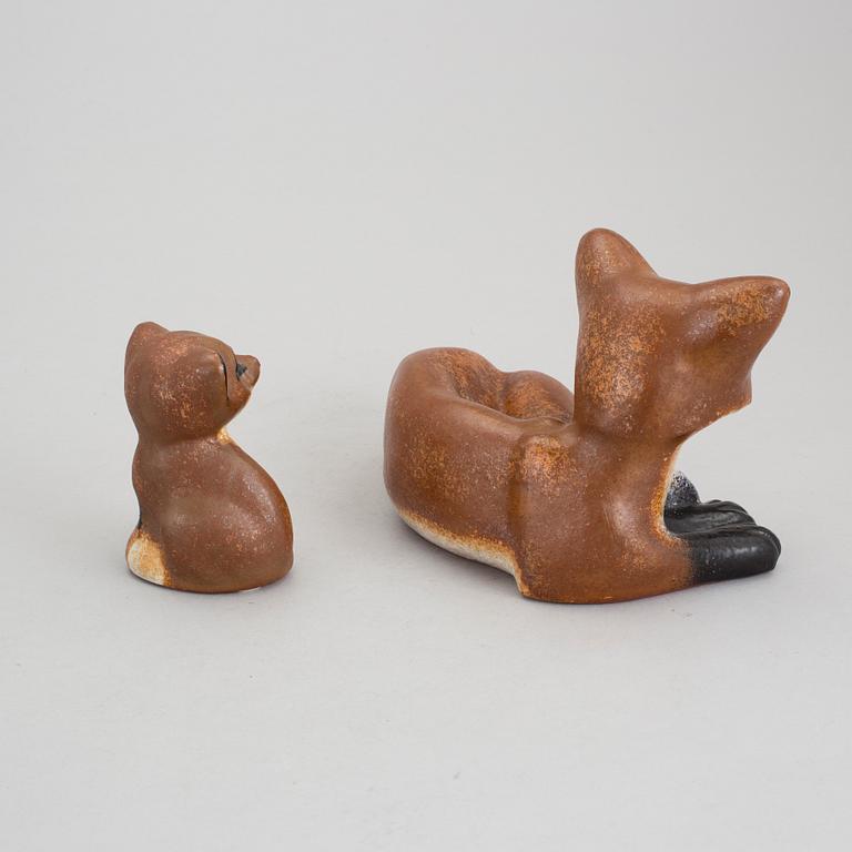 FIGURINER, 2 stycken, keramik, Thomas Hellström, Nittsjö.
