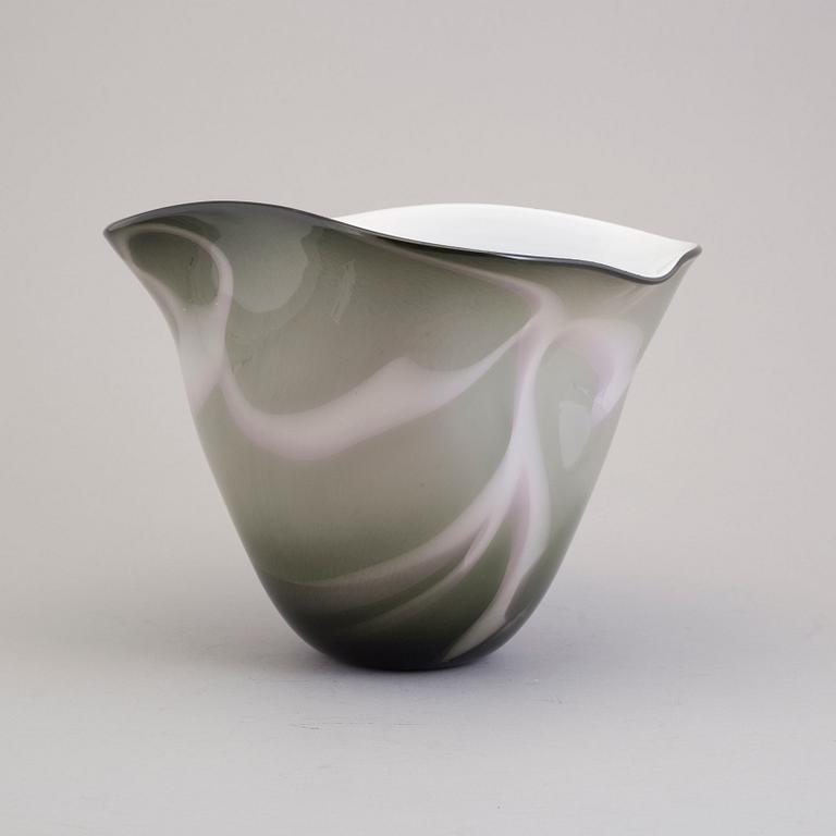 A glass bowl by Ebba Von Wachenfeldt, Orrefors, dated 2002.