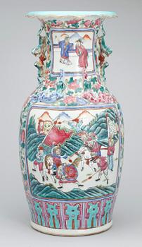 VAS, porslin, Kina 1800-tal.