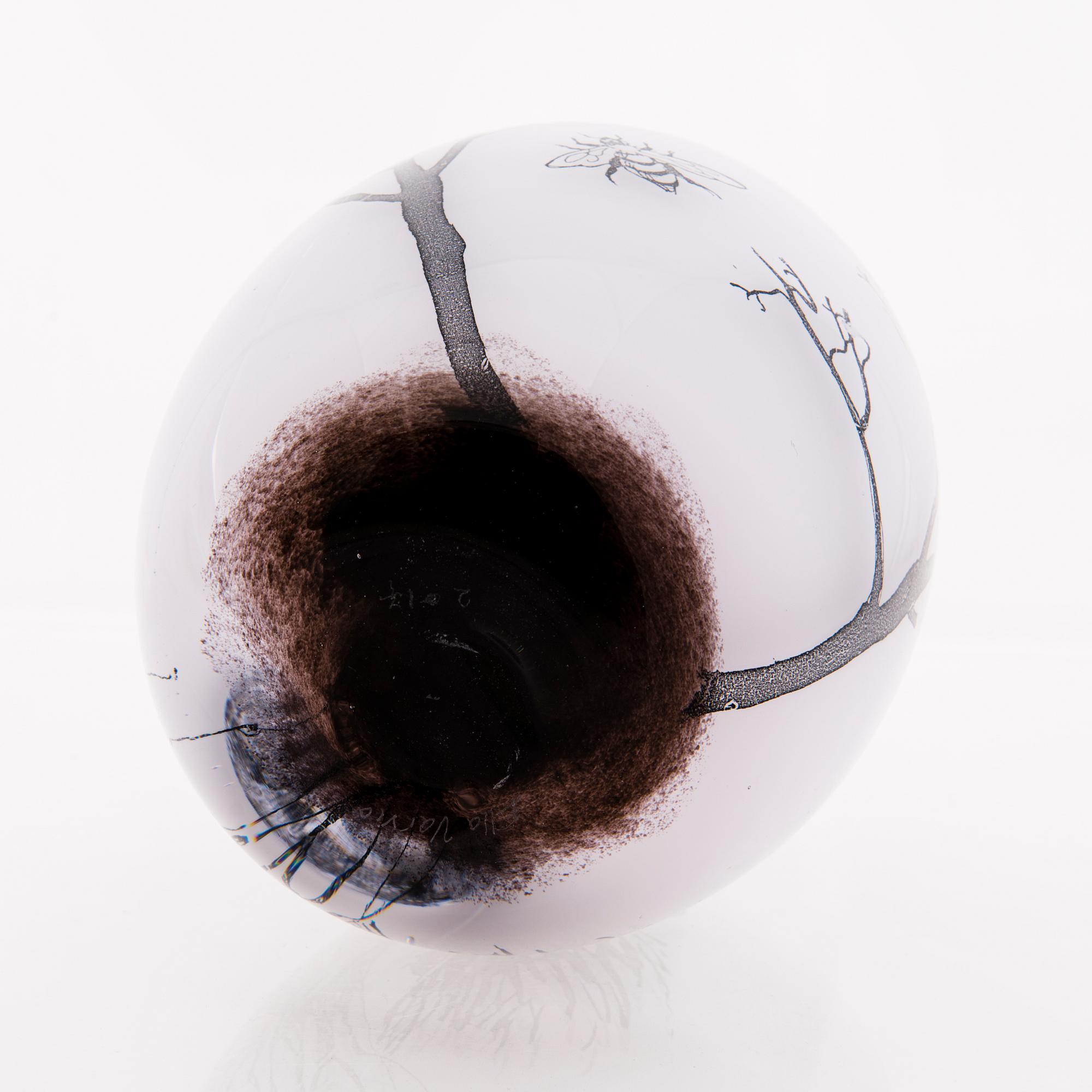 ELLA VARVIO, vas/ glasskulptur, signerad Ella Varvio 2017.