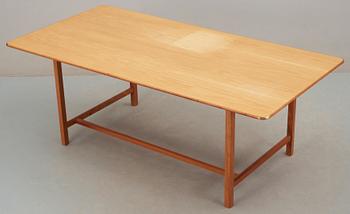 JOSEF FRANK, skrivbord, Firma Svenskt Tenn, modell 590.