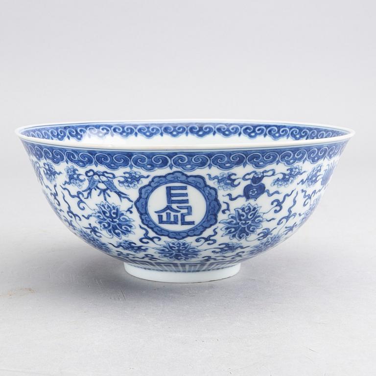 A blue and white Chinese bowl, presumably Republic, with Qianlong mark.