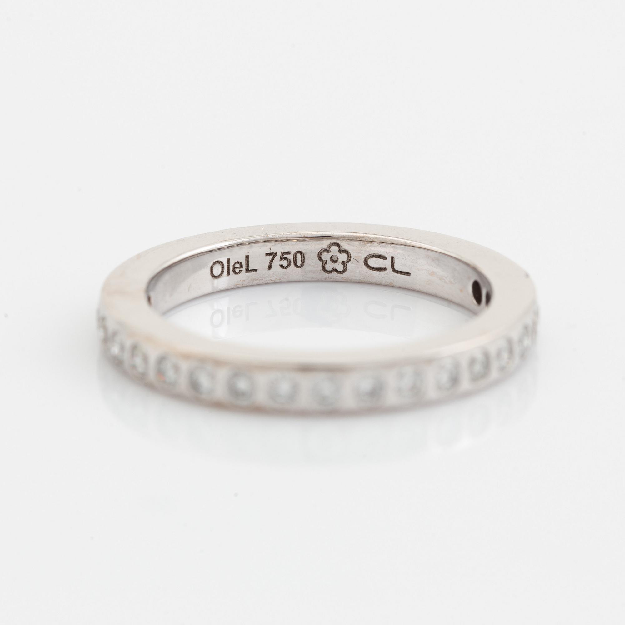 Ole Lynggaard, Charlotte Lynggaard, "Forever Love Ring", vitguld med briljantslipade diamanter.