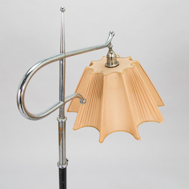 Golvlampa, modell 60440, Idman 1930-tal.