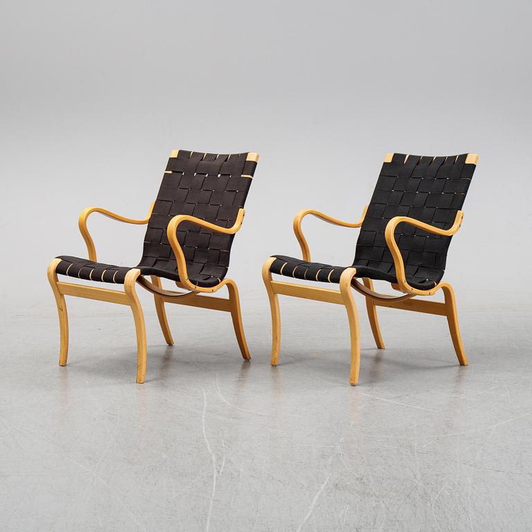 Bruno Mathsson, a pair of 'Mina' beech easy chairs, Bruno Mathsson International, Värnamo, 1995-96.