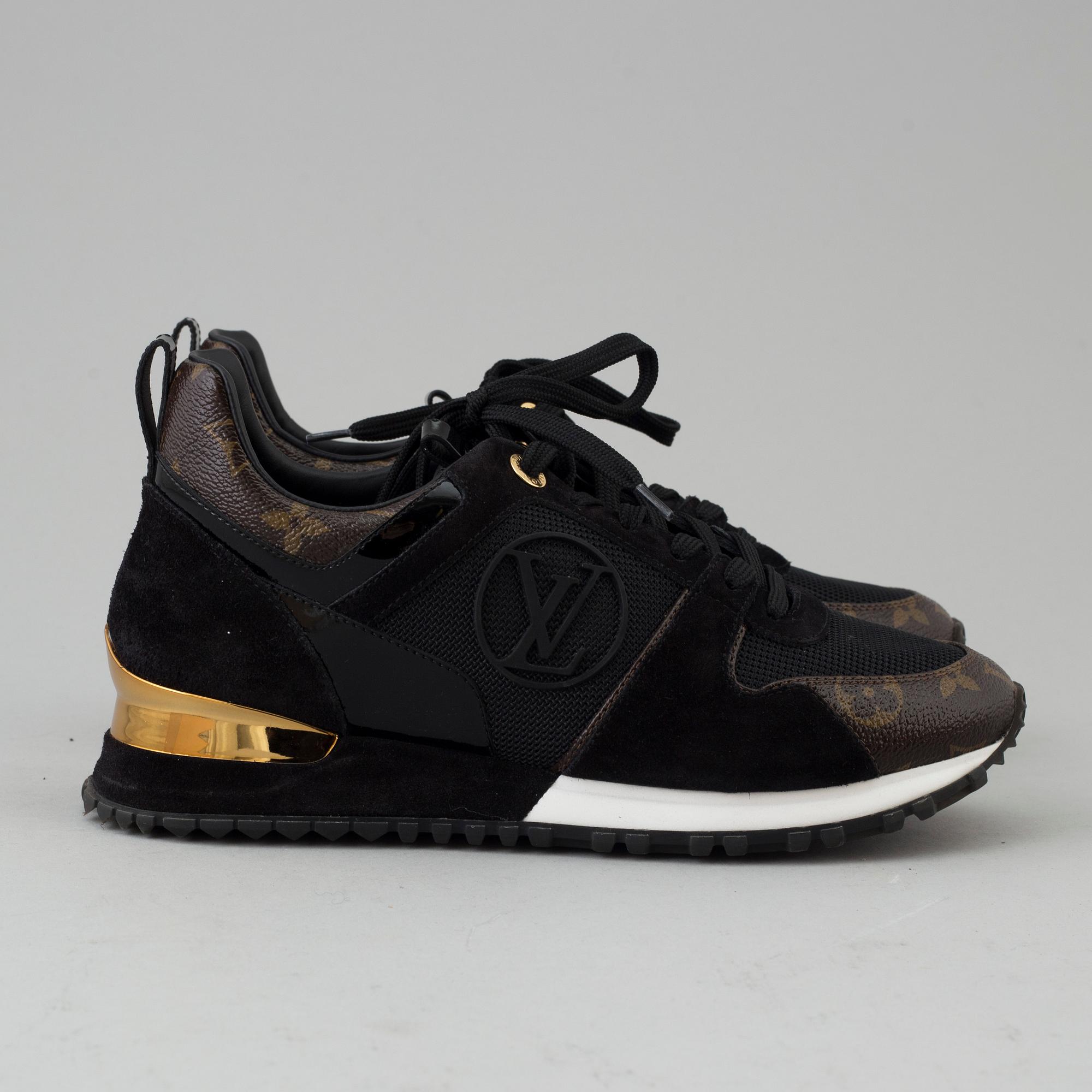 LOUIS VUITTON, skor, "Sneaker Run Away", storlek 37.