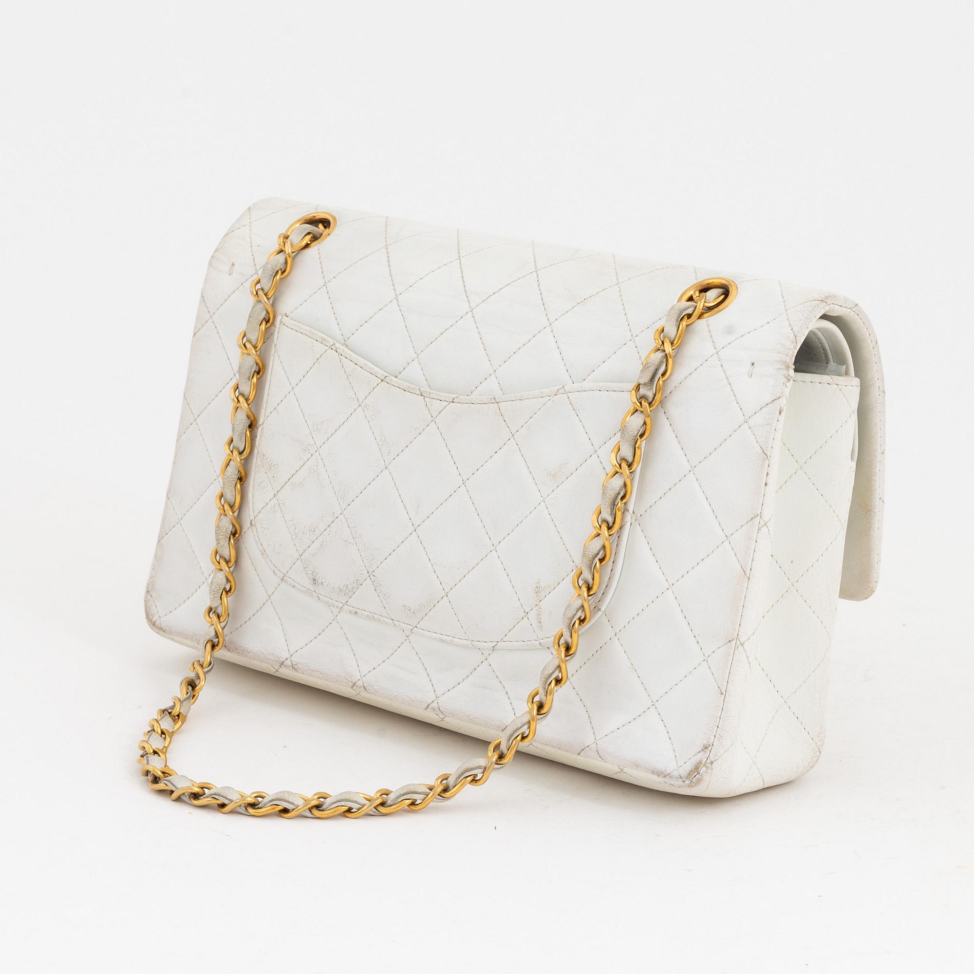 Chanel, väska, "Classic medium Double Flap Bag", år 1996.