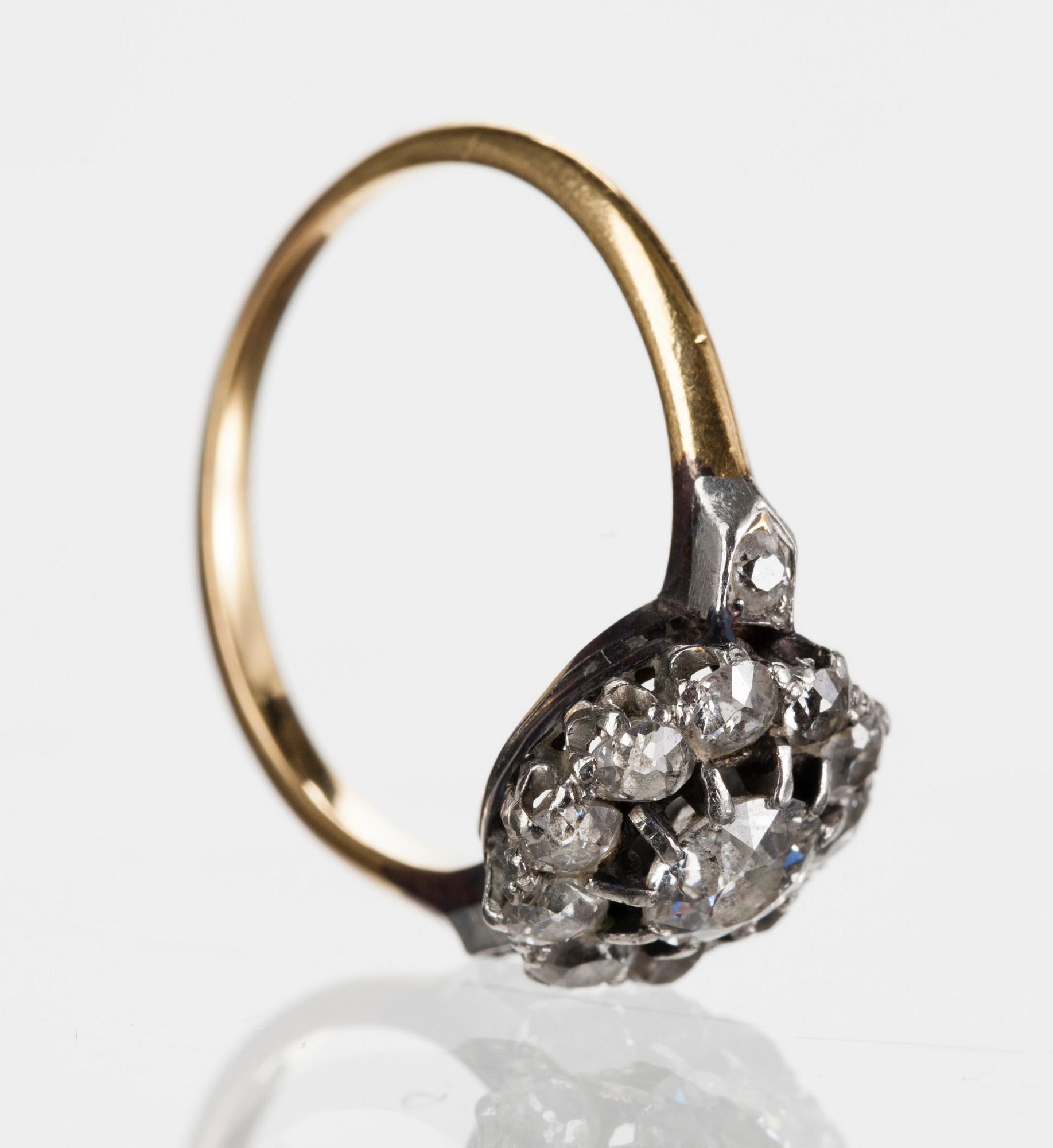 RING, guld 14k, ostämplad, 13 gammalslipade diamanter, totalt vikt ca 1,50 ct.