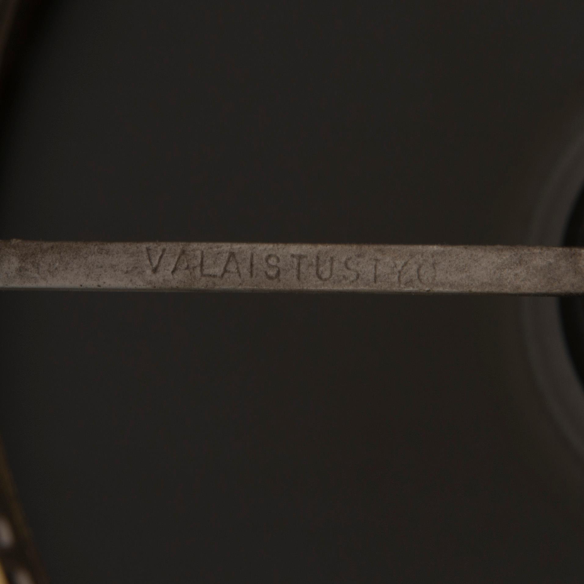 ALVAR AALTO, KATTOVALAISIN. Mehiläispesä A332. Valmistanut Valaistustyö. Suunniteltu 1953.