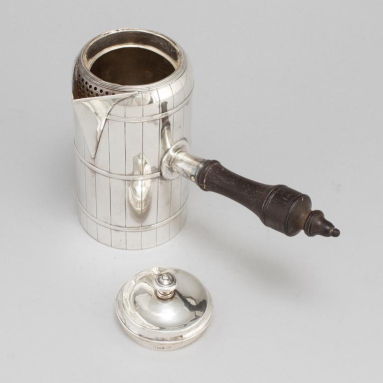 An English 18th century silver jug, mark probable of John Köhler, London 1793.