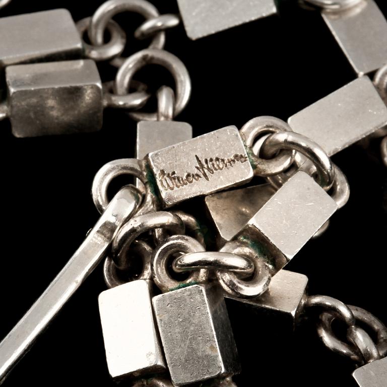 COLLIER, sterling silver, Wiwen Nilsson, Lund, 1959. Vikt 22 g.