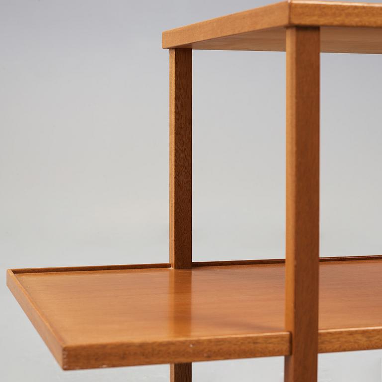 JOSEF FRANK, tevagn, modell 470, Firma Svenskt Tenn.