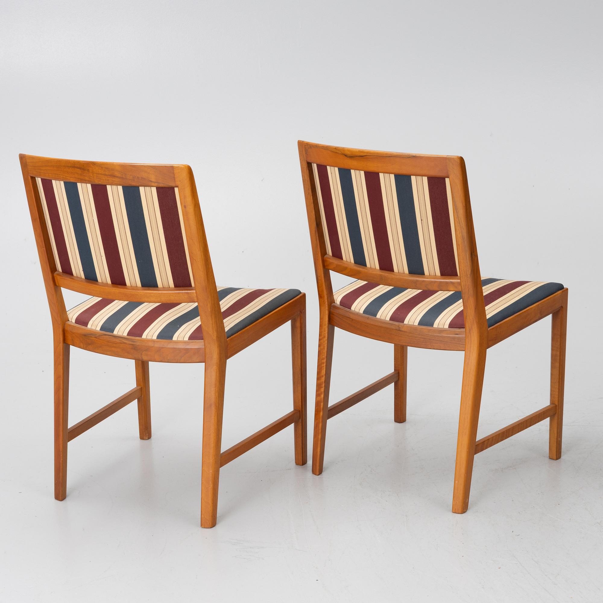 Bertil Fridhagen, A nine piece 'Diamant' dining set, Svenska Möbelfabrikerna Bodafors, 1960s.