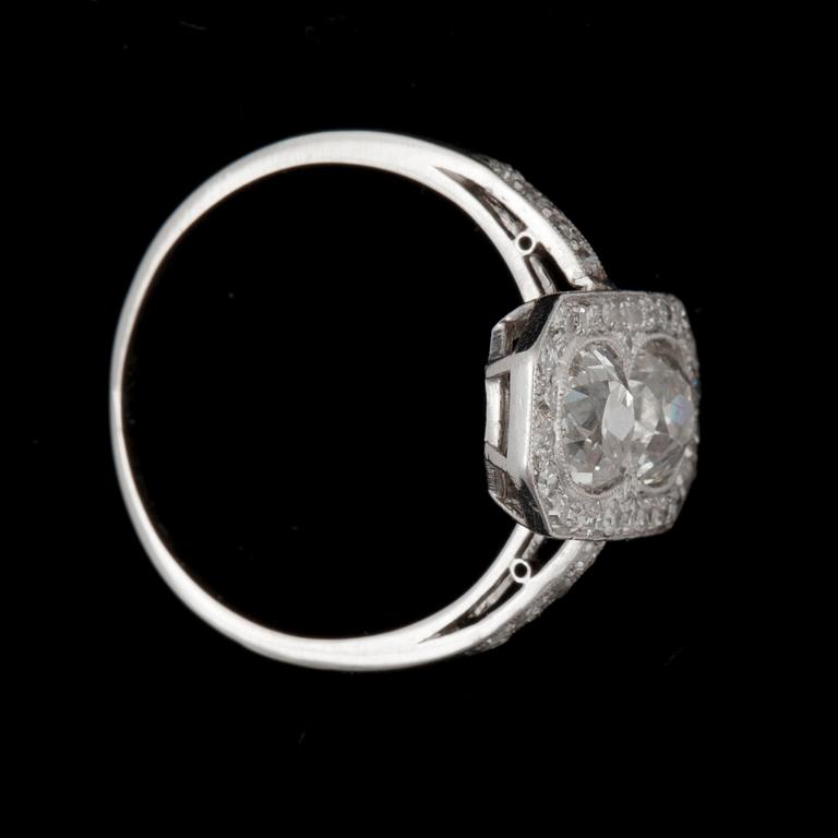 A Edwardian old-cut diamond ring. Total carat weight circa 1.70 cts.