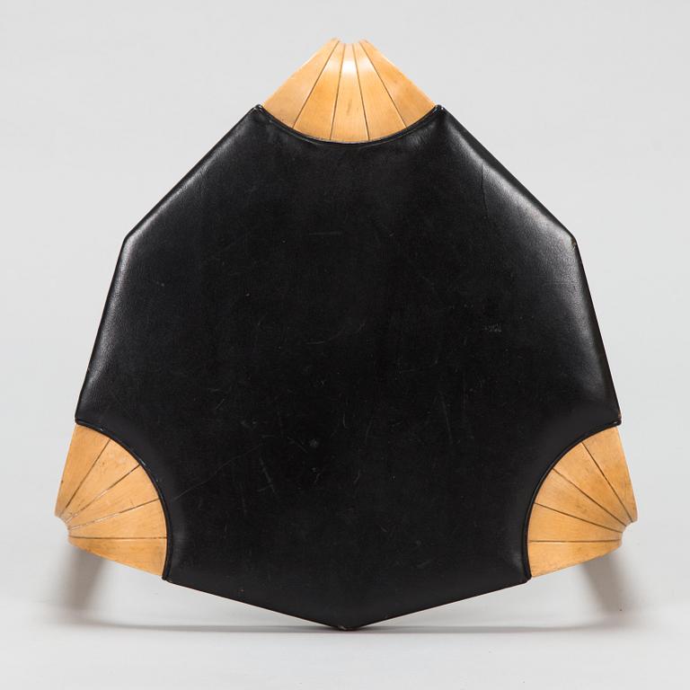 Alvar Aalto, pall, modell X 602  O.Y. Huonekalu- ja Rakennustyötehdas A.B. 1900-talets mitt.