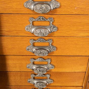 Cabinet/Sideboard Baroque style around 1900.