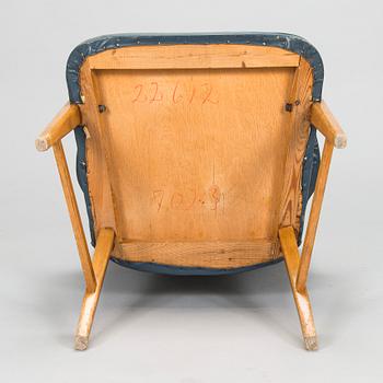 Olof Ottelin, a mid-20th century 'Cabinett' chair for Oy Stockmann Ab, Keravan puusepäntehdas, Finland.