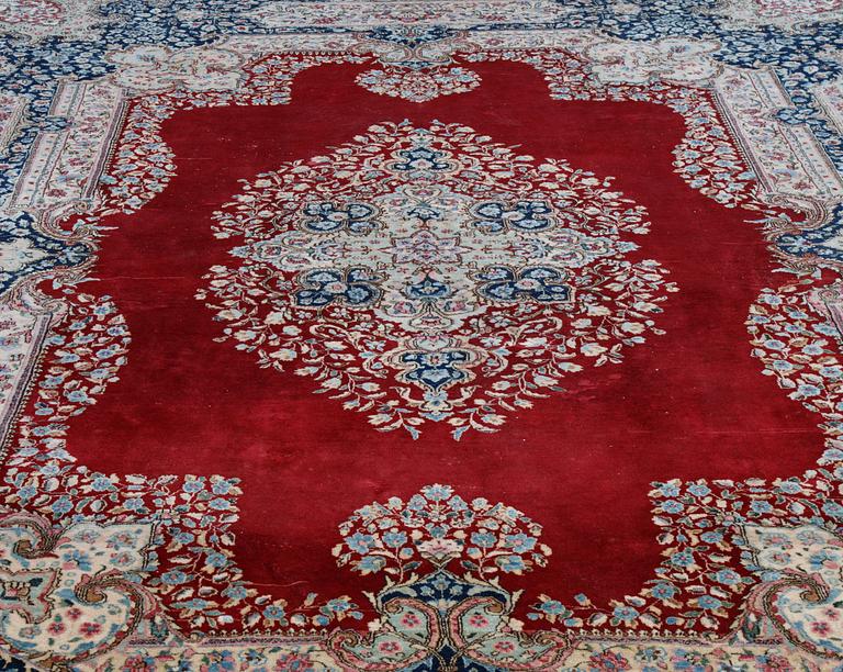 A carpet, Old Kerman, ca 467 x 295 cm.
