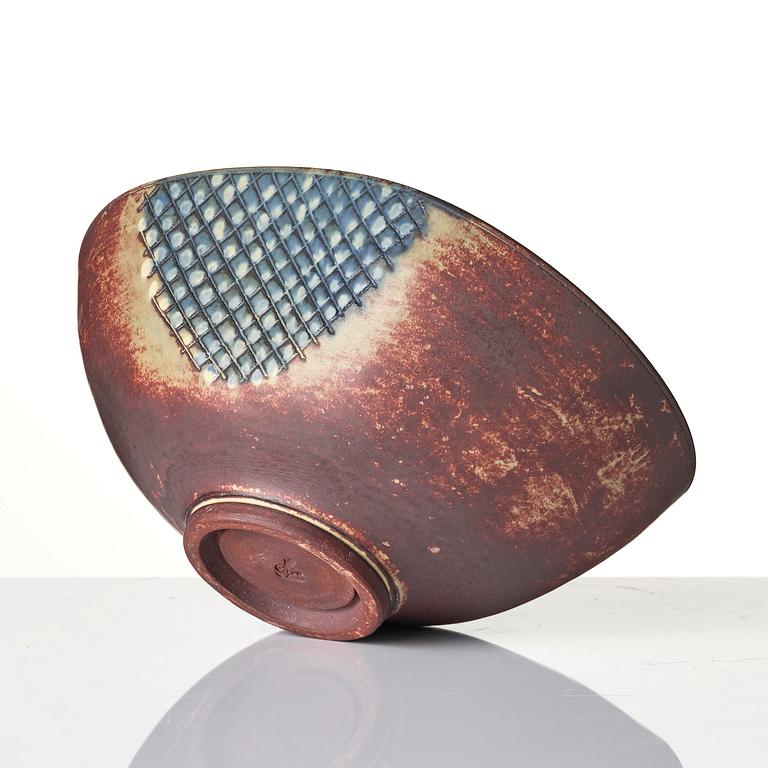 Wilhelm Kåge, a "Farsta" stoneware bowl, Gustavsberg Studio 1950s.