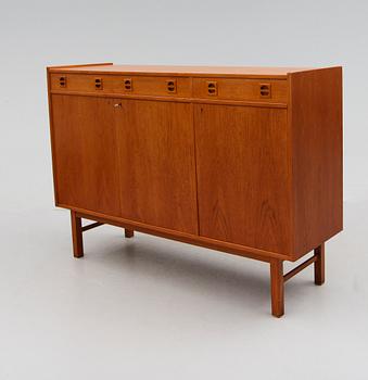 SIDEBOARD, 1900-talets andra hälft.