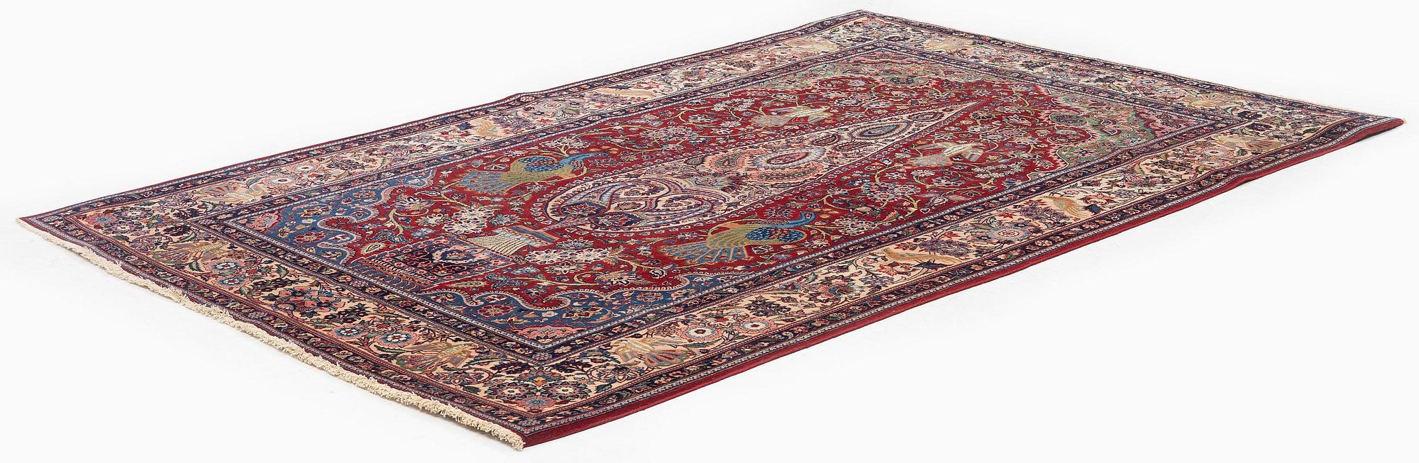 A semi-antique Keshan rug, c. 216 x 137 cm.