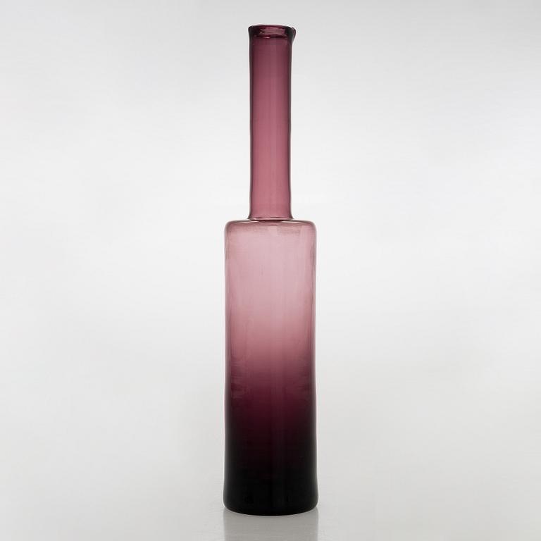 Nanny Still, pullo, signeerattu Riihimäen Lasi O.Y. Nanny Still.