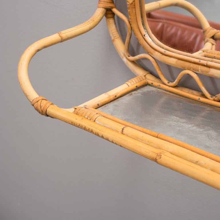 SPEGEL, bambu och rotting, möjligen Svenskt Tenn. 1900-talets mitt.