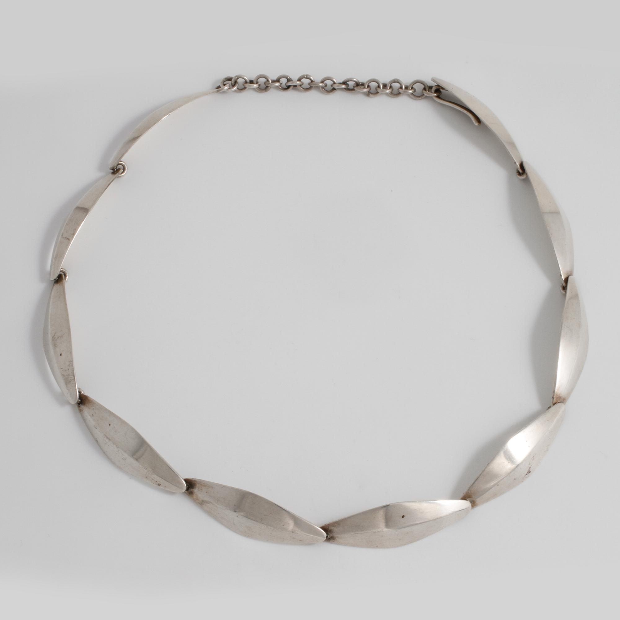 BENDT KNUDSEN, Kolding, Danmark, collier.