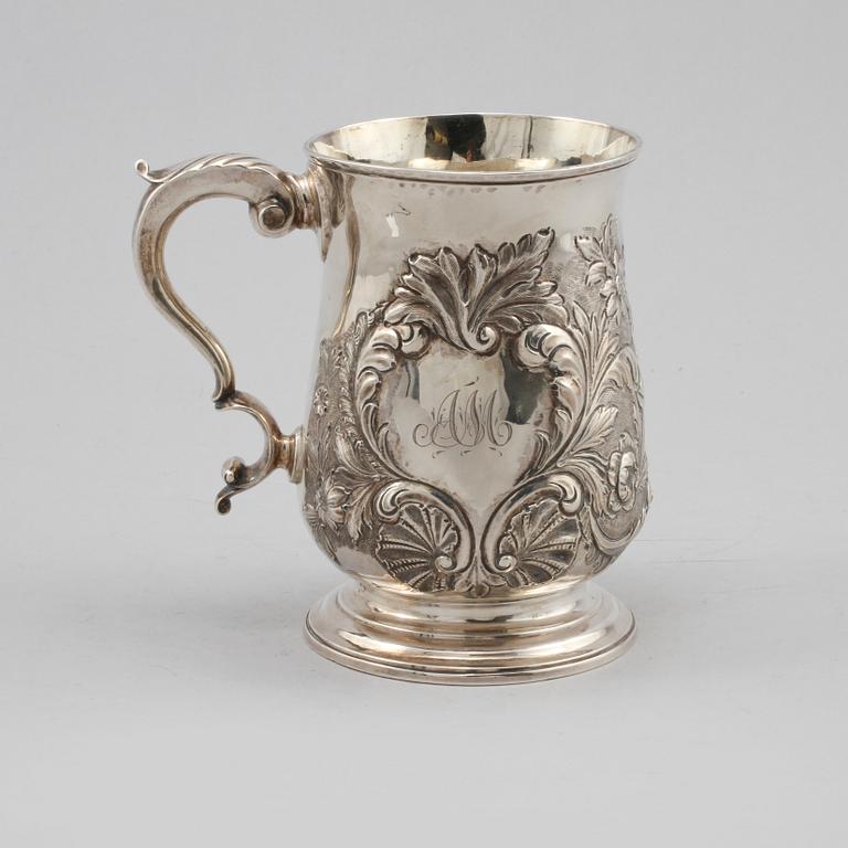 MUGG, silver, London, England, 1816, vikt 380 gram.