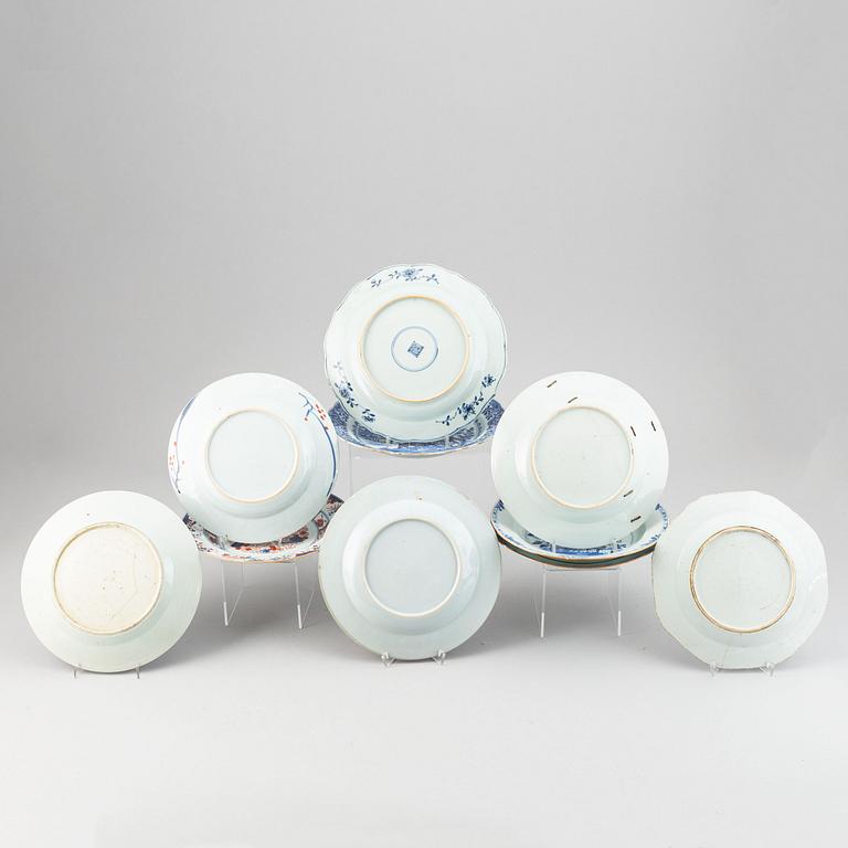 A group of 10 odd Chinese Export dinner plates, Qing dynasty, Qianlong (1736-95).