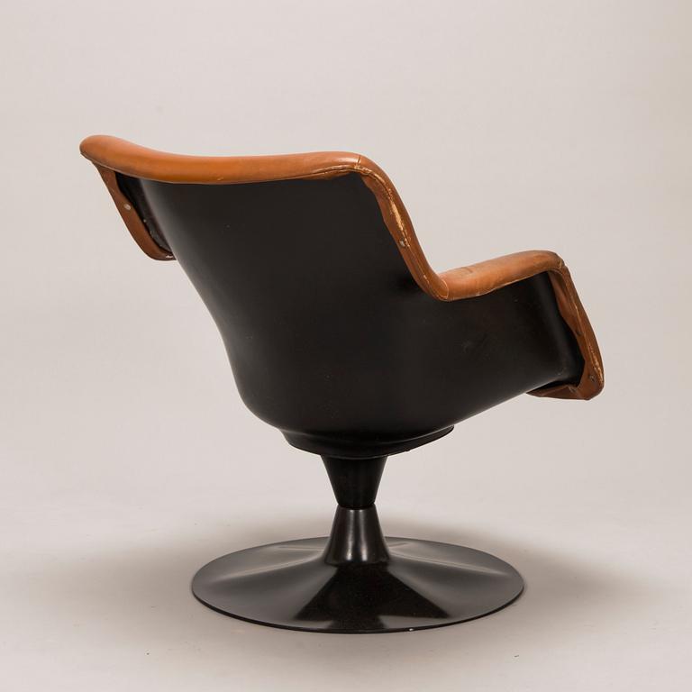 Yrjö Kukkapuro, A late 1960's 'Junior' armchair for Haimi.