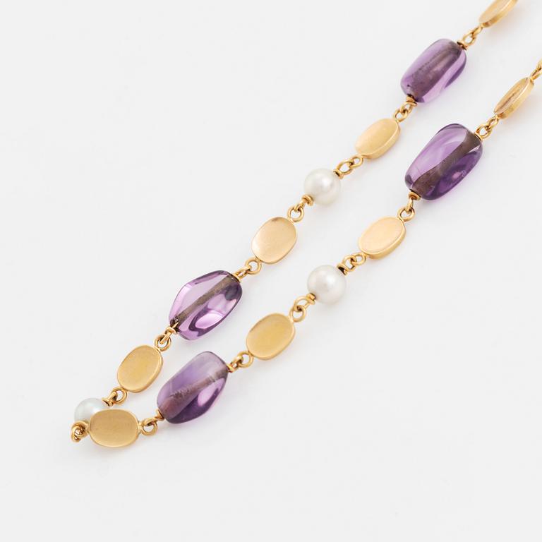Saarela Arvo, collier, 18K guld, pärlor och ametister.