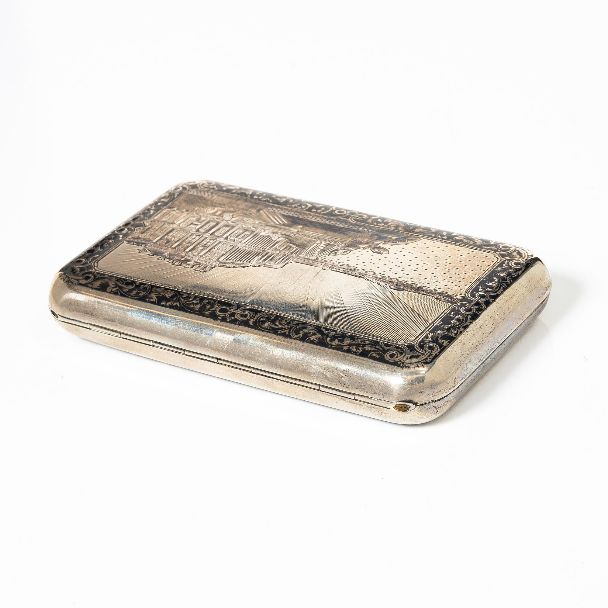 A Russian silver niello cigarette case, silver, Moscow, second half of the 19th century.