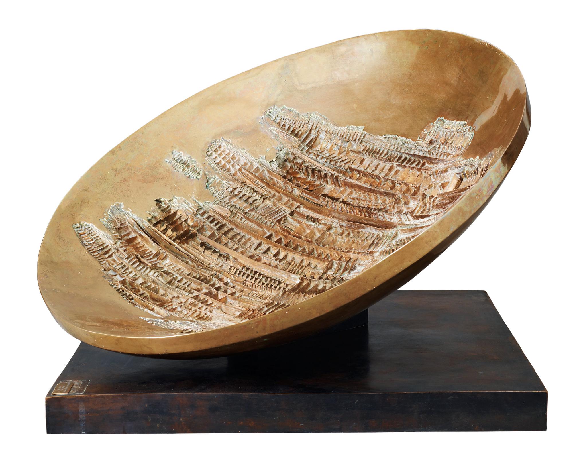 Arnaldo Pomodoro, "Radar No 2".
