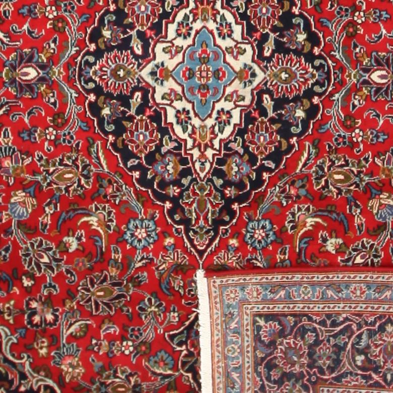 MATTA, Meshed, 281 x 193 cm.
