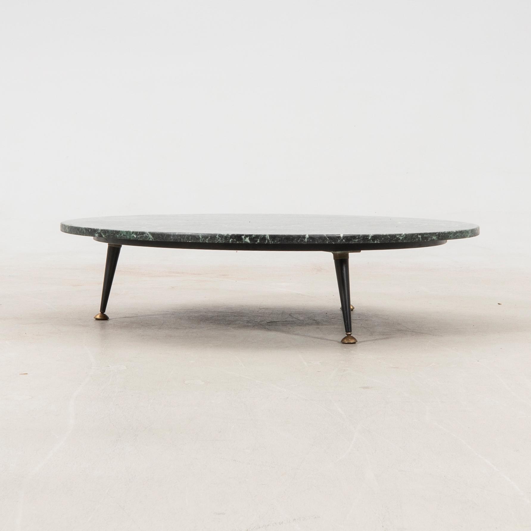 Coffee table, late 20th century.