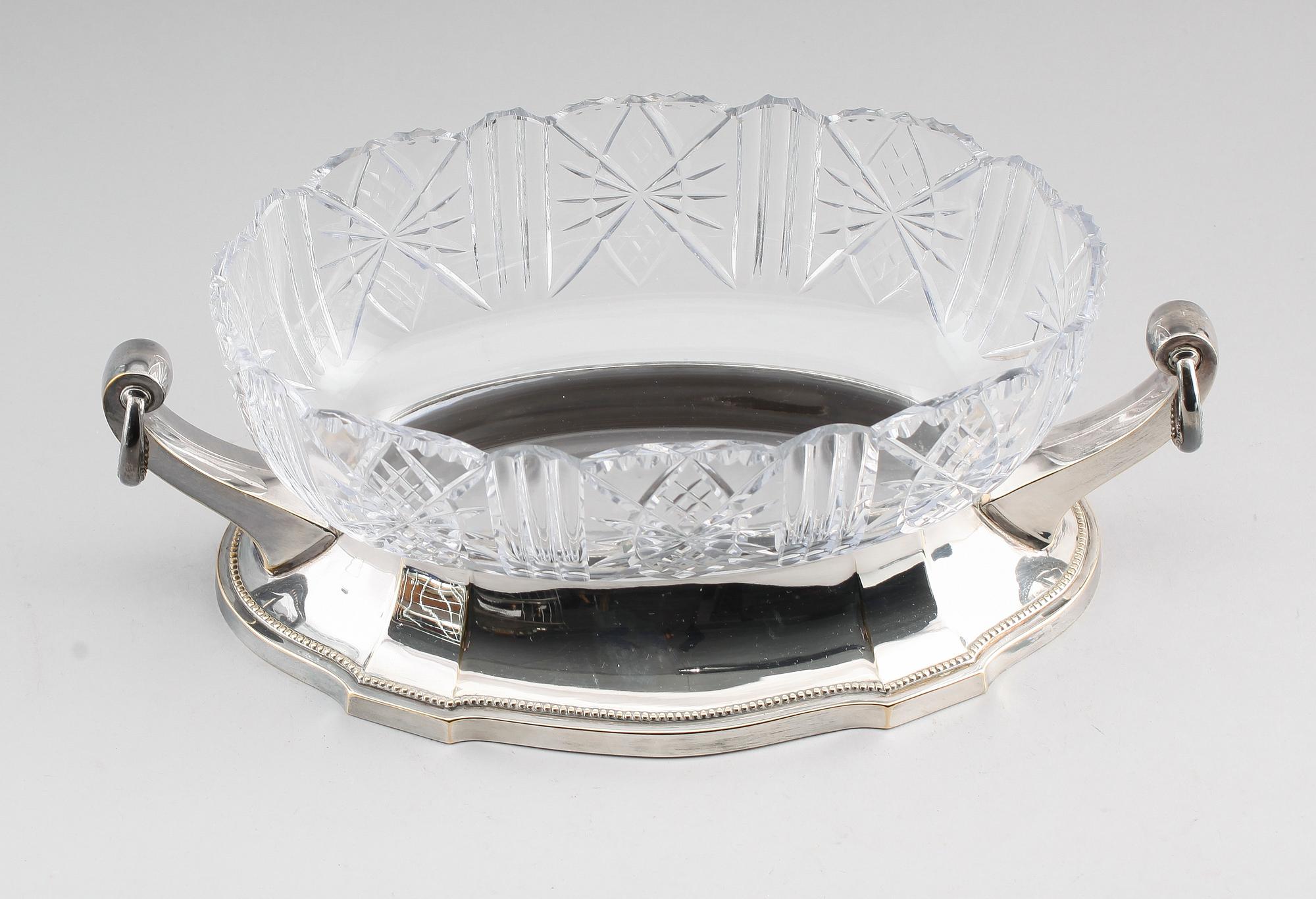 JARDINJÄR, nysilver och glas, 1900-talets första hälft.