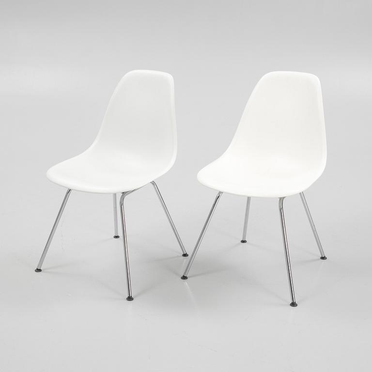 Charles & Ray Eames, six 'DSX Plastic chair", Vitra.