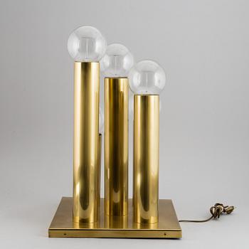 A brass table lamp, 21st century.